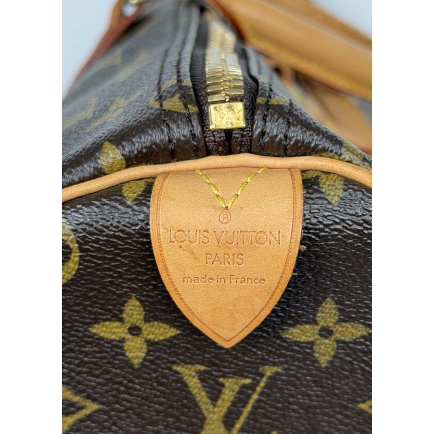 Louis Vuitton Monogram Keepall 50 Duffle Bag in Coated Canvas (2005)