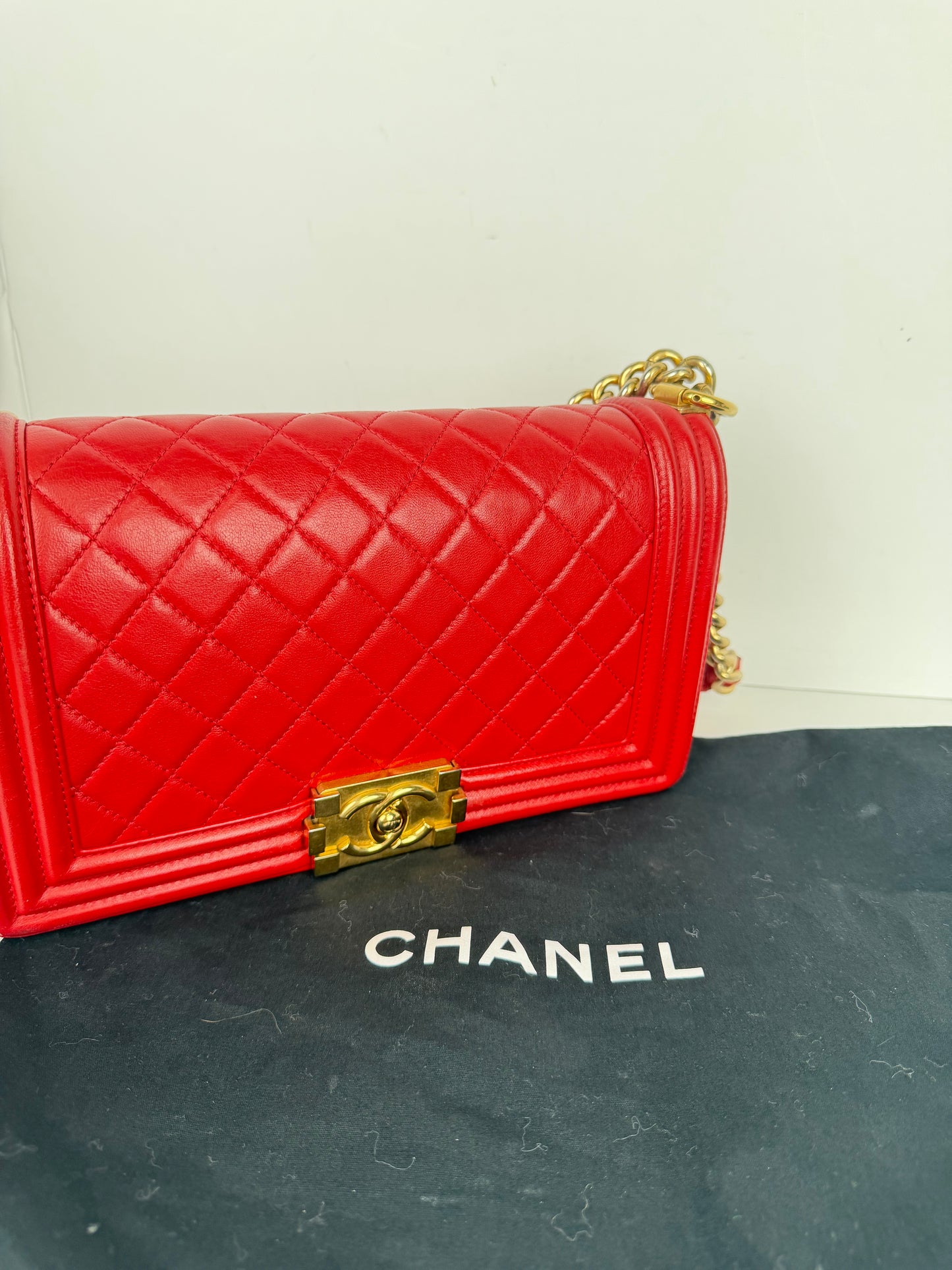 Chanel Boy Bag Medium in Red Lambskin Leather Gold Hardware 2015-2016 YE-8