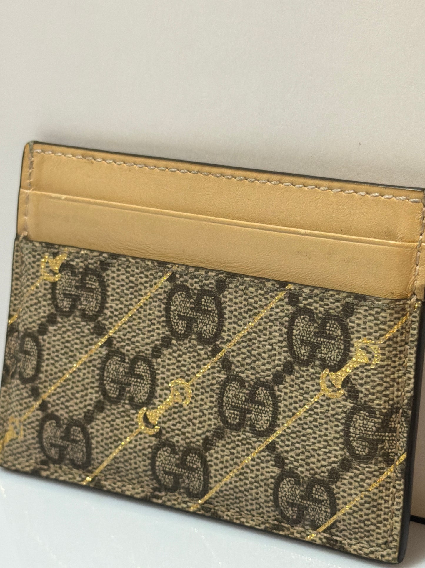 Gucci GG Supreme Card Holder Metallic & Neutrals