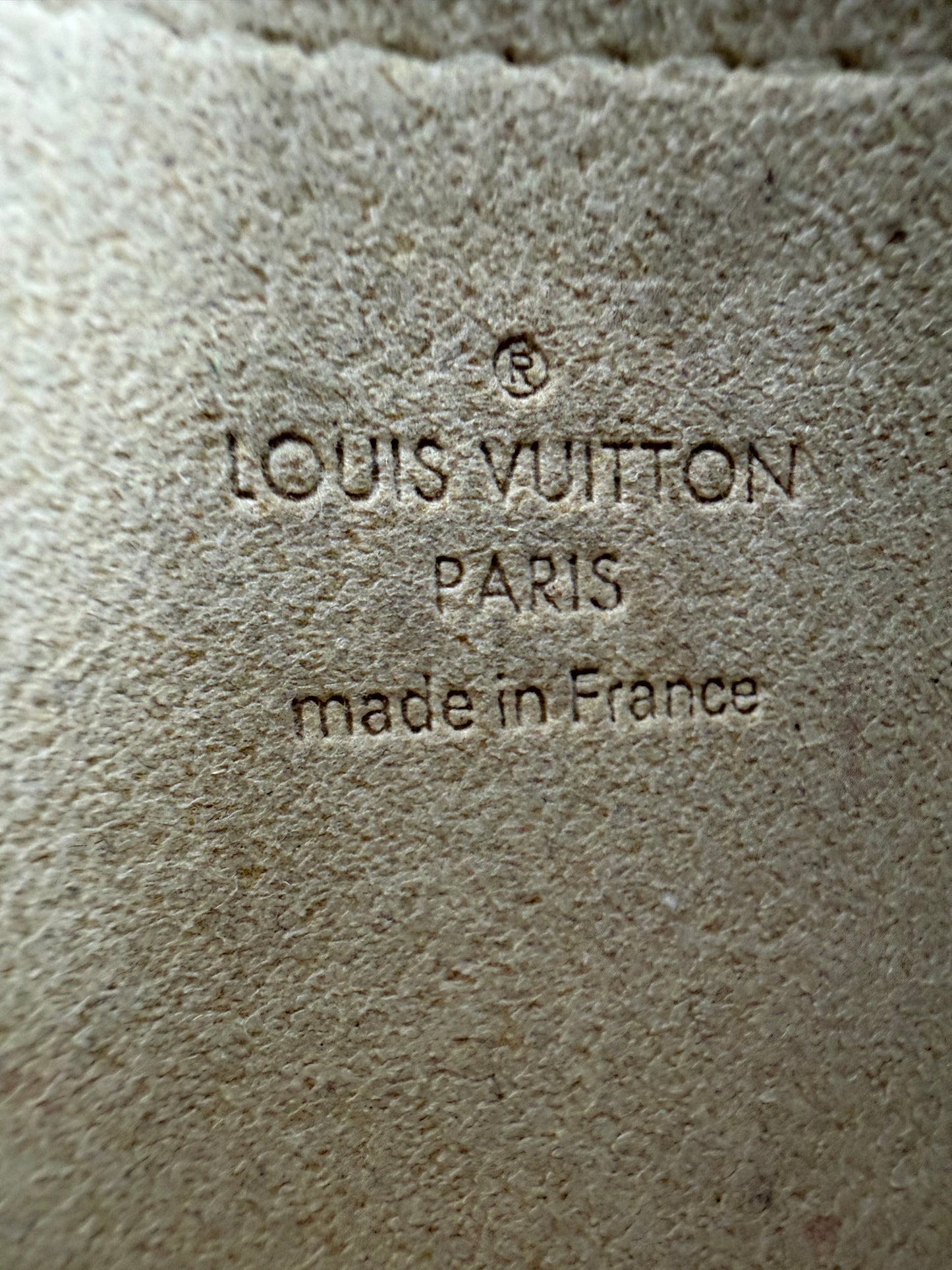 Louis Vuitton Monogram Pochette Milla Bag MM in Brown LV Monogram Canvas 2011 S-10