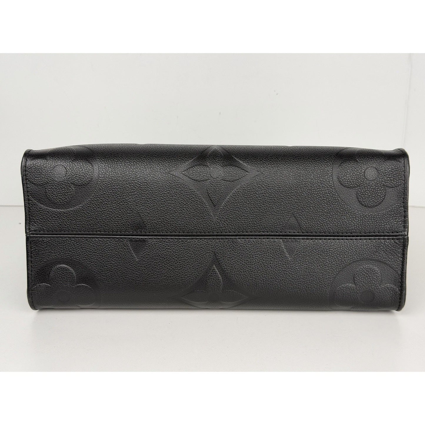 Louis Vuitton OnTheGo MM Tote Bag Black Monogram Empreinte Leather NFC C4