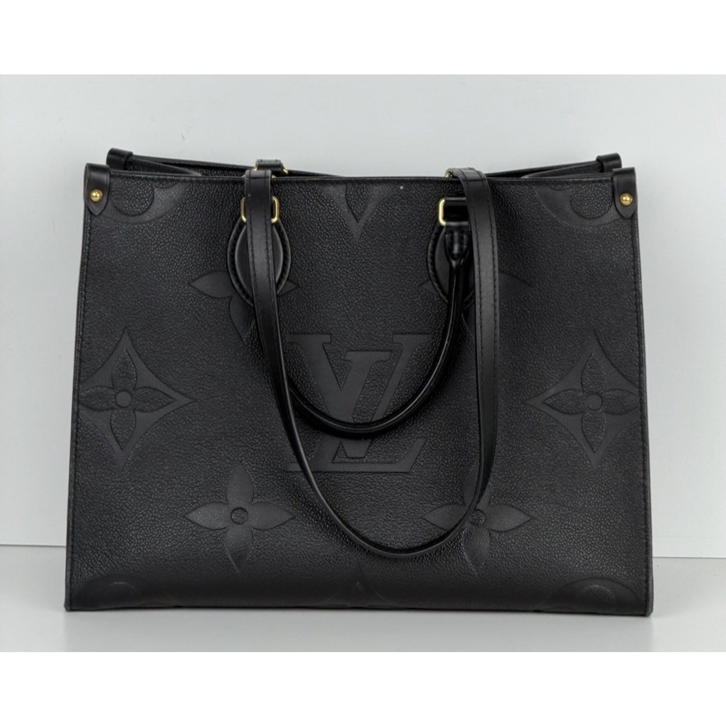 Louis Vuitton OnTheGo MM Bag in Black Monogram Empreinte Leather NFC D9