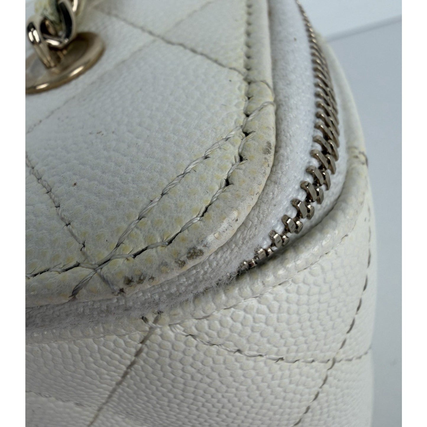 Chanel Vanity Case with Chain Small White Quilted Leather & Diamond Pattern D4