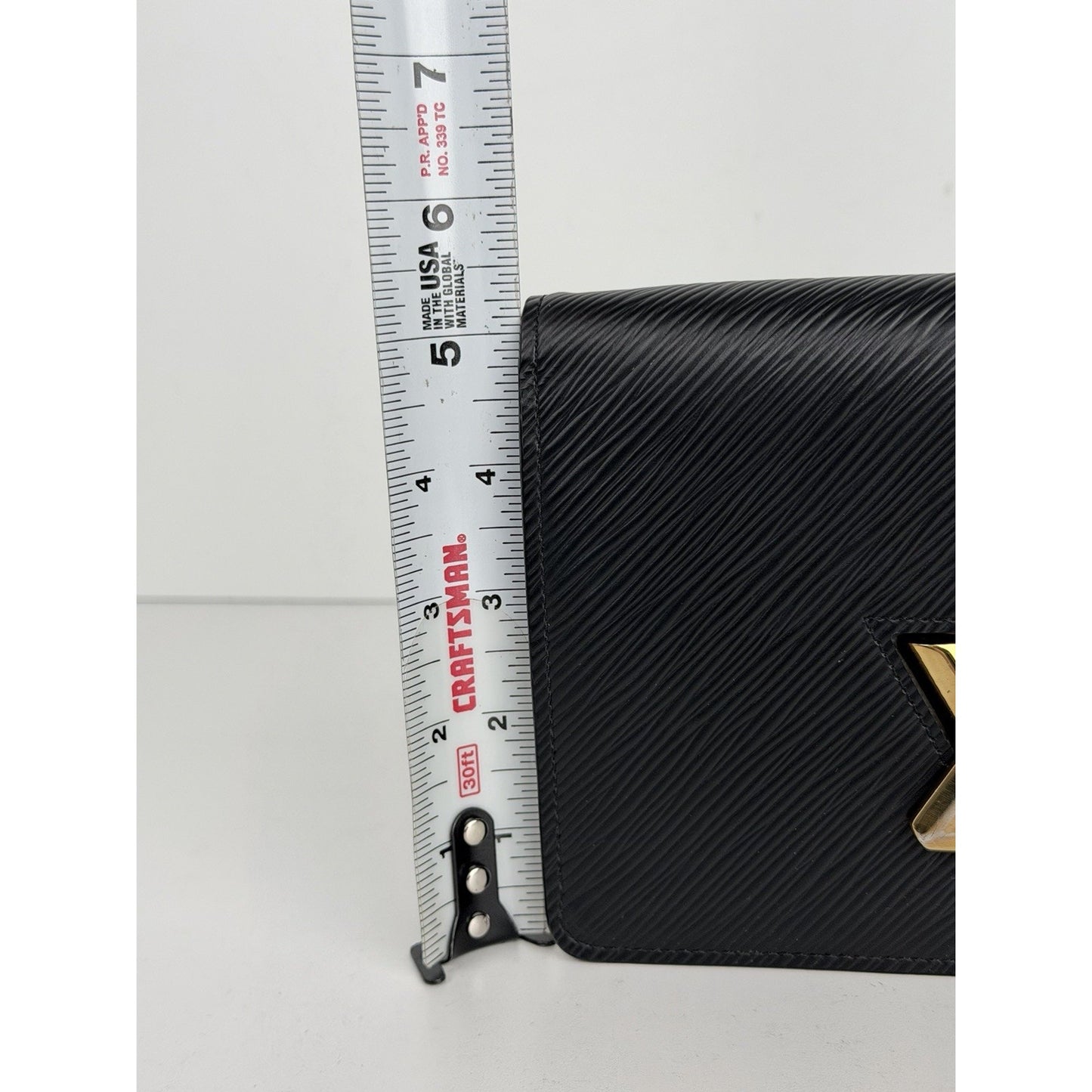Louis Vuitton Epi Twist Belt Chain Wallet in Black Textured Leather NFC S18