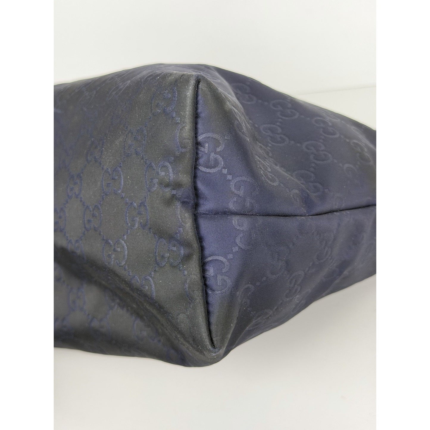Gucci GG Pattern Nylon Messenger Bag in Blue S04