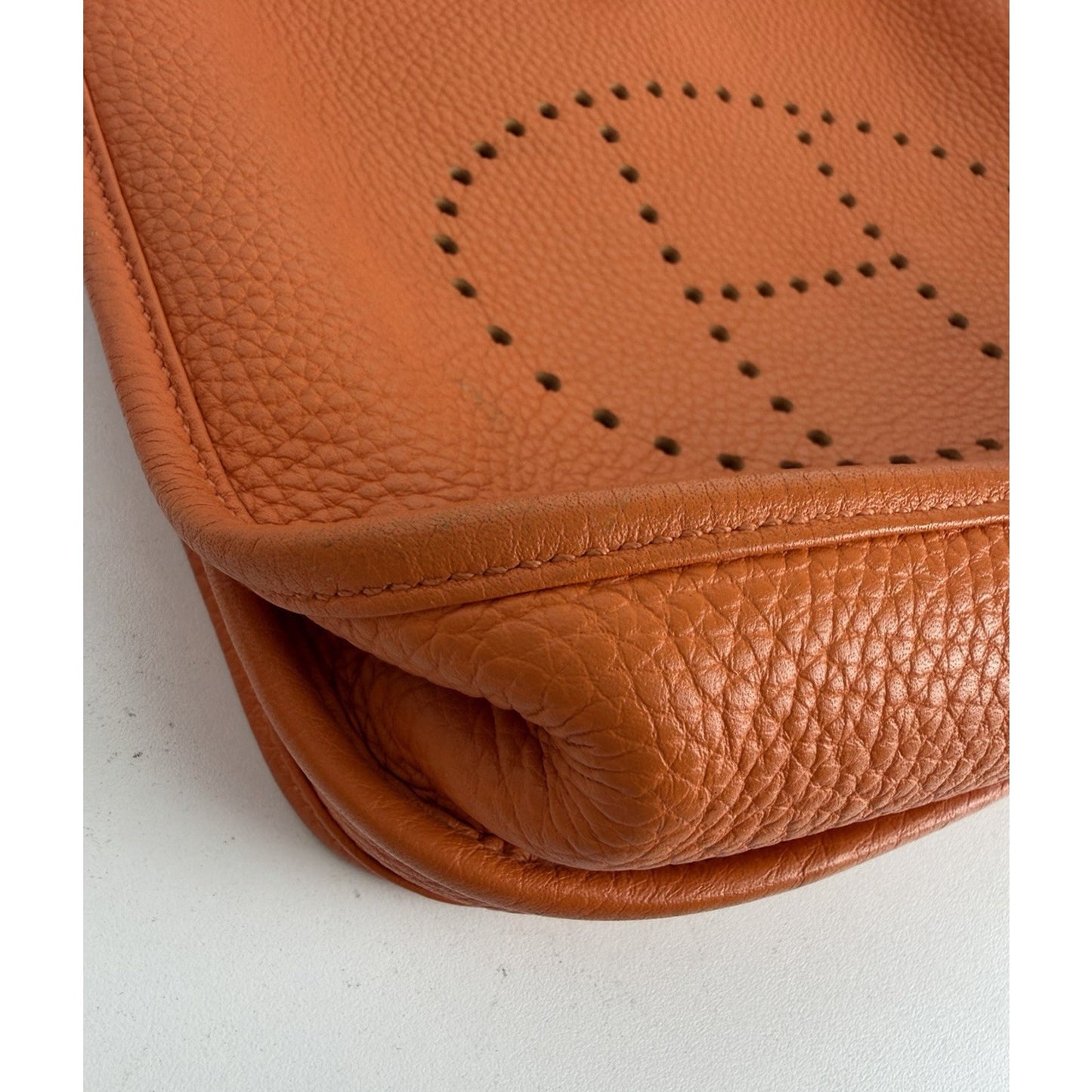 Hermes Evelyne III Crossbody Bag 29 Orange Taurillon Clemence Leather R-1 2010
