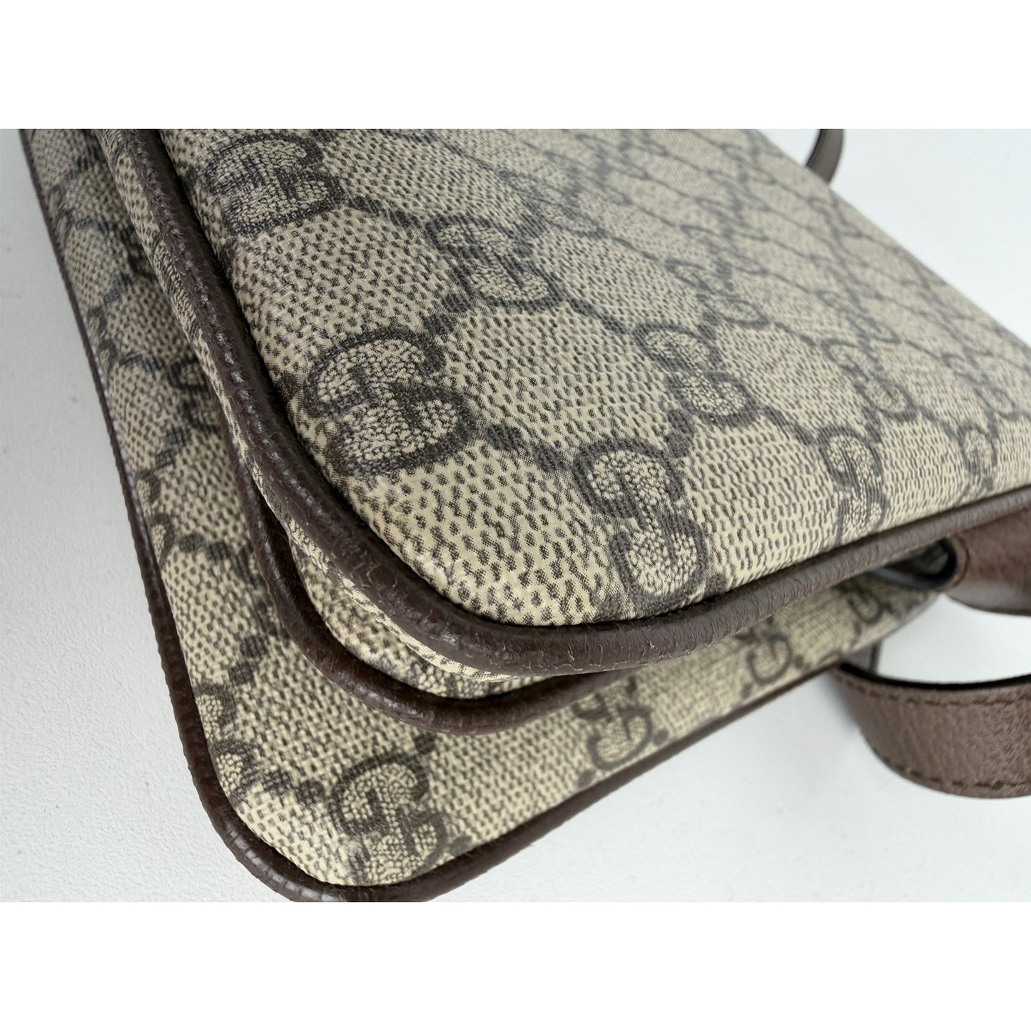 Gucci Ophidia Crossbody Bag Medium in Brown GG Supreme Coated Canvas S