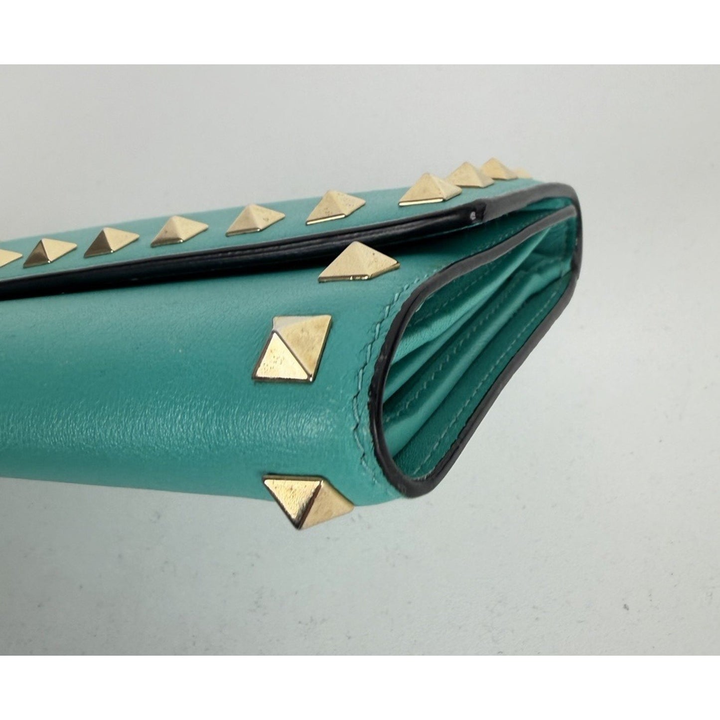 Valentino Garavani Rockstud Wallet in Turquoise Leather with Studded Accents K1