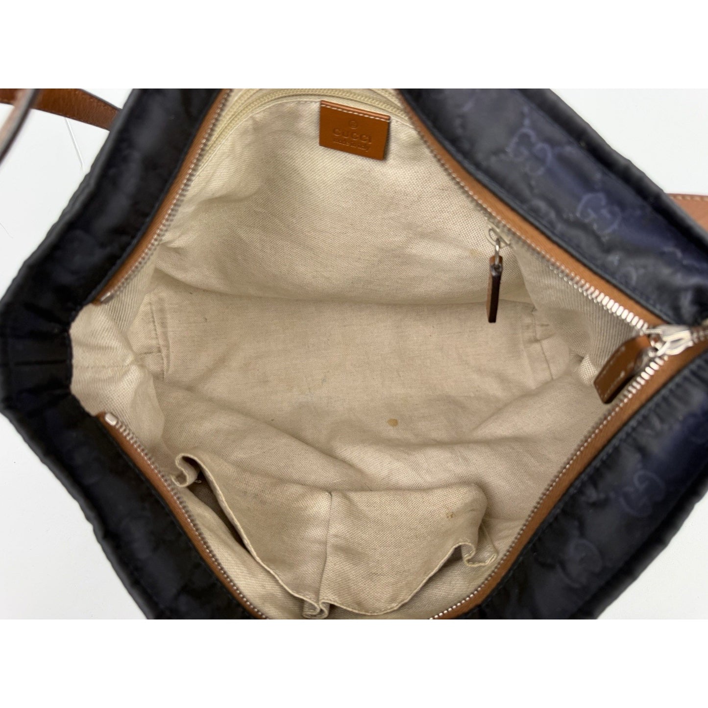 Gucci GG Pattern Nylon Messenger Bag in Blue S04