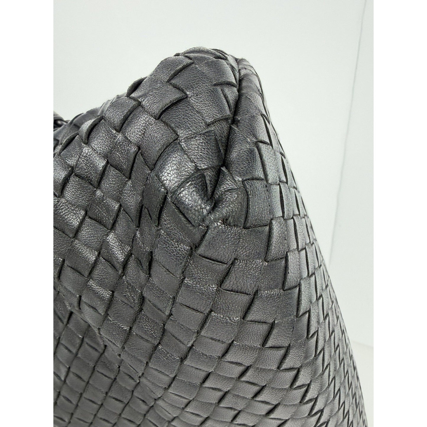 Bottega Veneta Olimpia Bag Medium in Black Nappa Intrecciato Leather S03