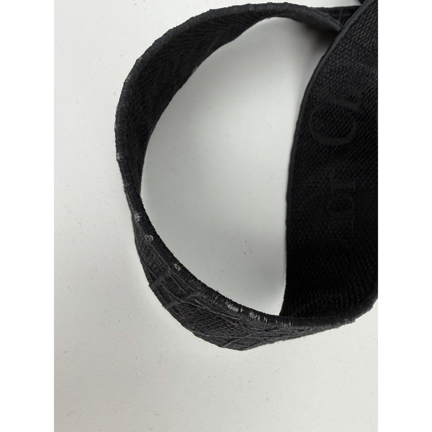 Christian Dior Lady D-Lite Bag Medium in Black Embroidered Canvas 2020 D9