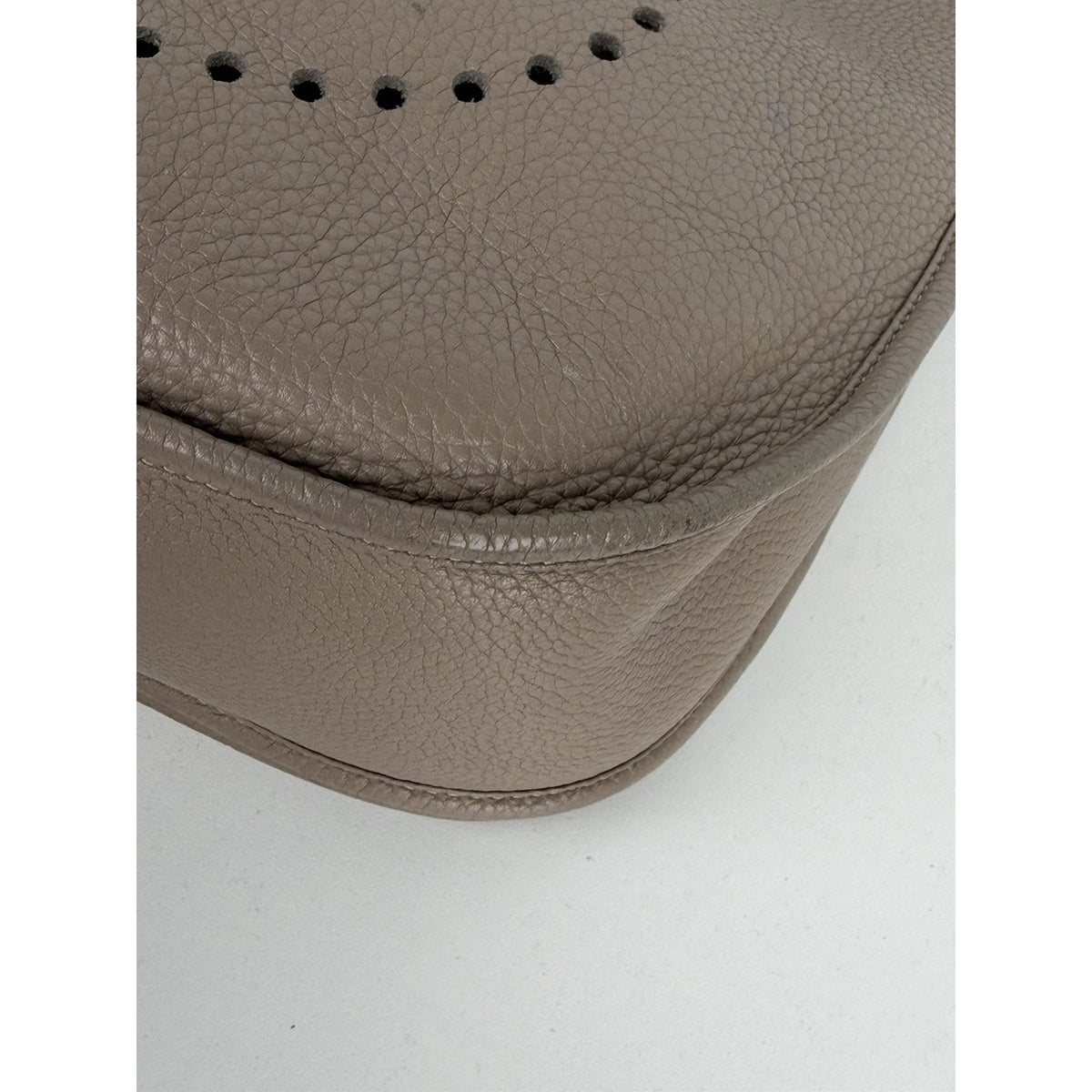 Hermes Evelyne III 29 Crossbody Bag in Taupe Clemence Leather 2010