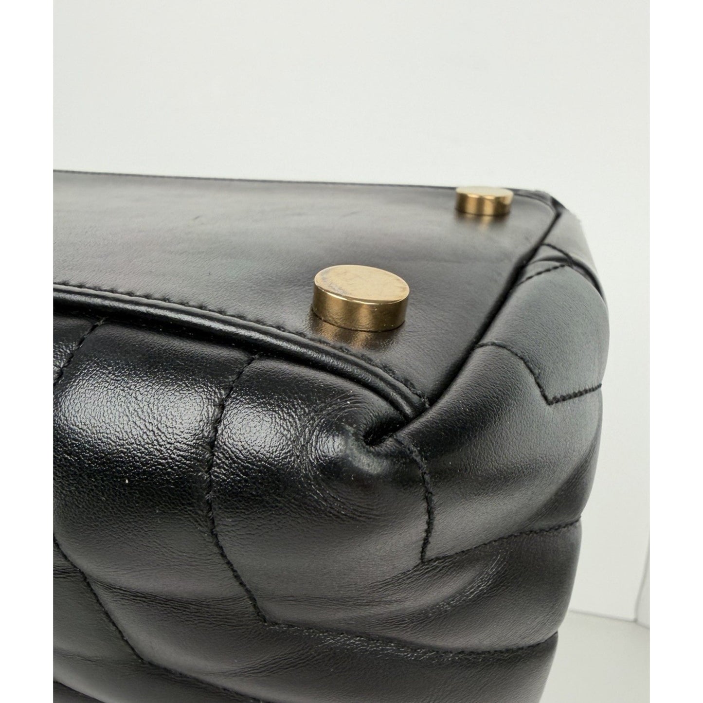 Saint Laurent Loulou Large Shoulder Bag in Black Quilted Leather C5