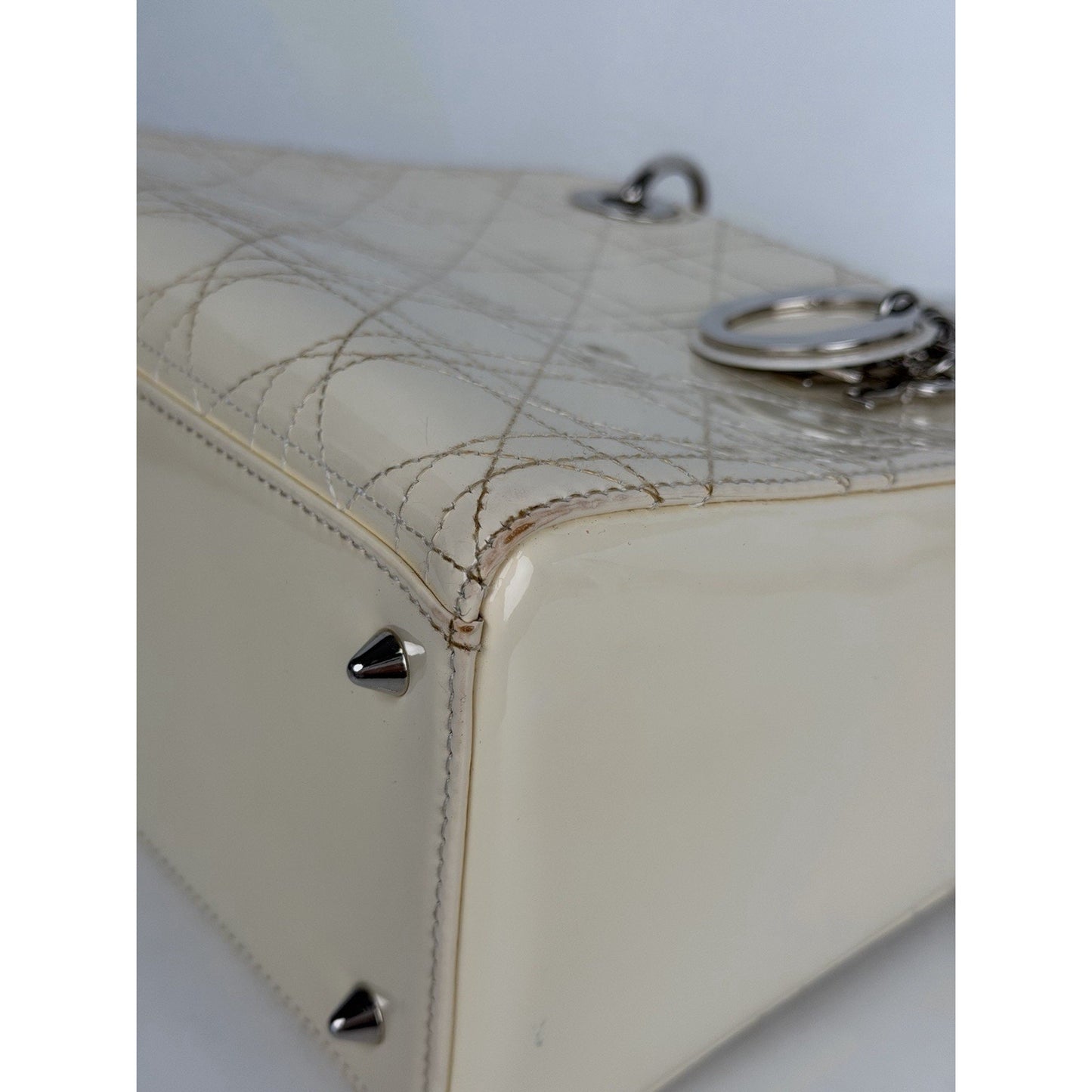 Christian Dior Lady Dior Medium Bag in Beige Patent Cannage Leather C9