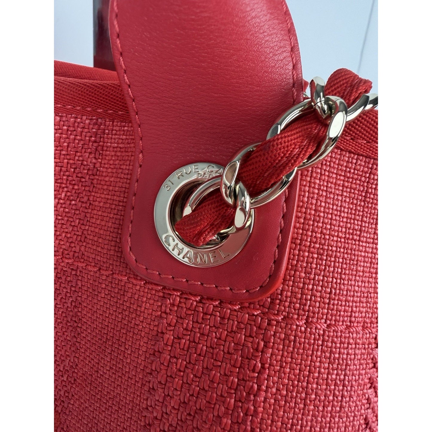 Chanel Deauville Tote Bag Medium Red Canvas with Champagne-Tone Hardware 2019 C6