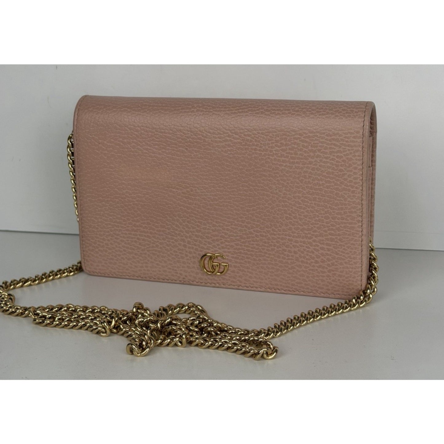 Gucci GG Marmont Leather Wallet on Chain Distinctive Quilted Pink Leather S07