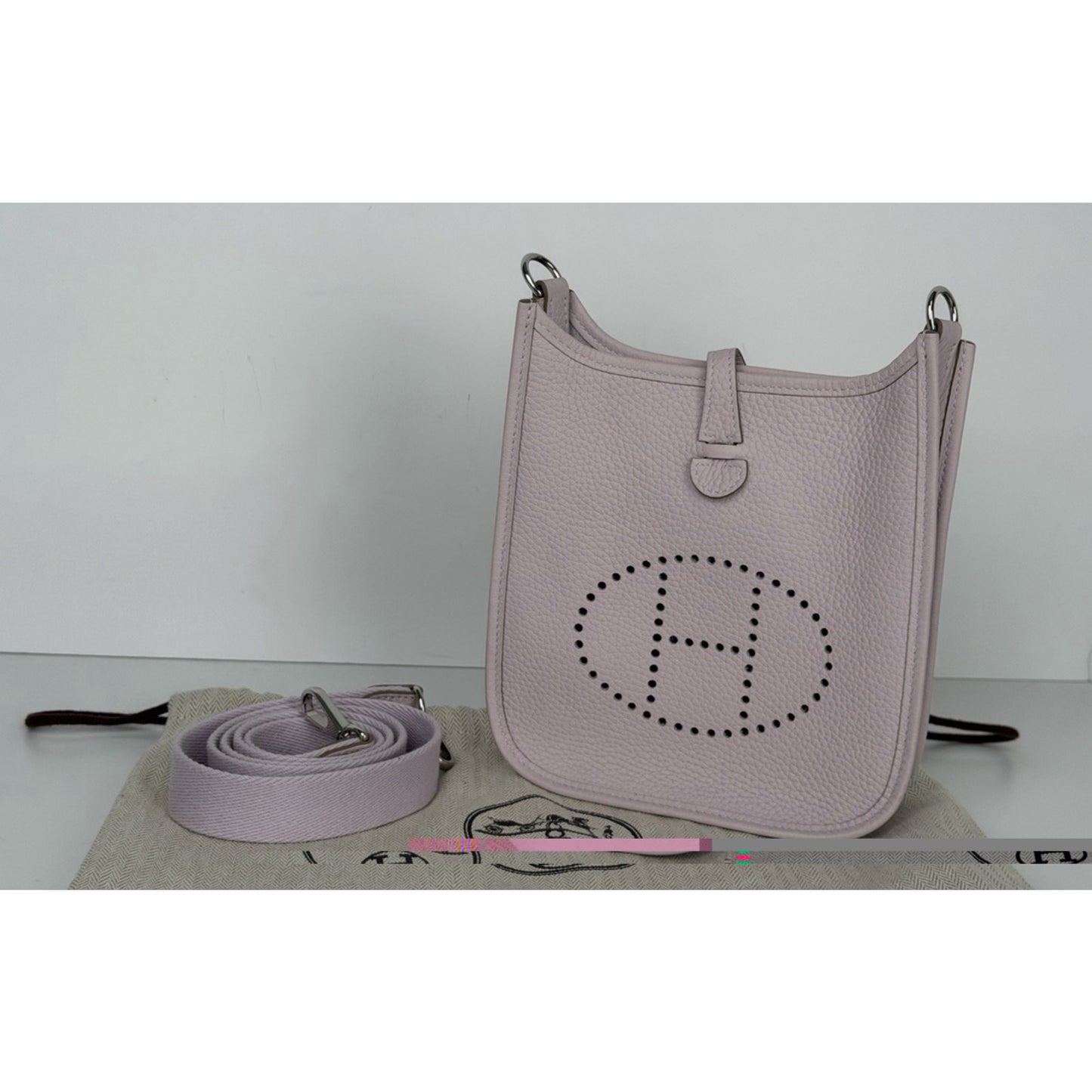 Hermes Evelyne TPM 16 Bag in Mauve Pale Clemence Leather 2024 C2