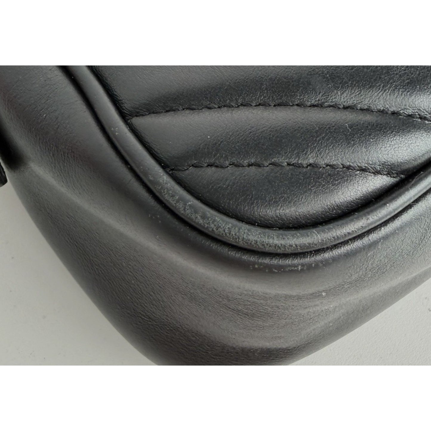 Gucci GG Marmont Small Camera Bag in Black Matelasse Chevron Leather S-07