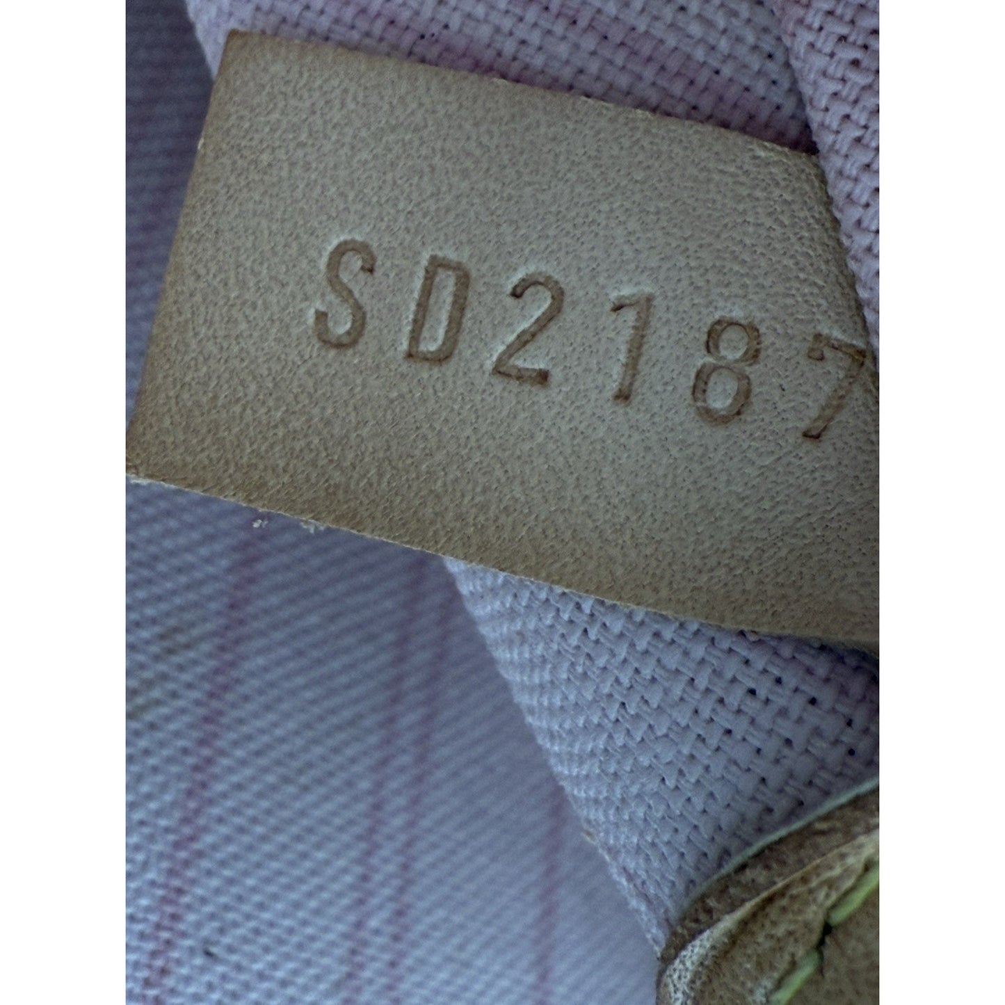 LOUIS VUITTON Neverfull Monogram White Canvas Pink Interior Tote Shoulder Bag