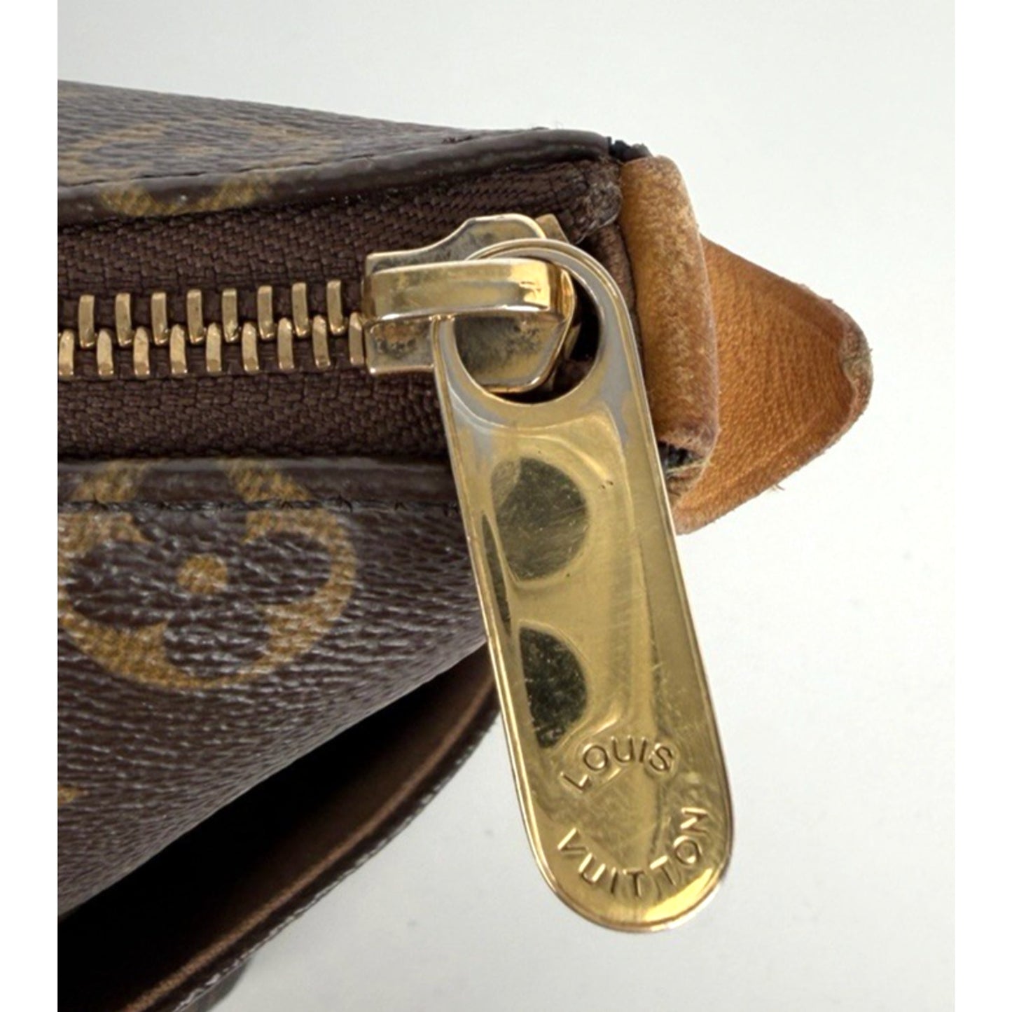 Louis Vuitton Totally MM Tote Bag in LV Monogram Brown Coated Canvas 2012 S