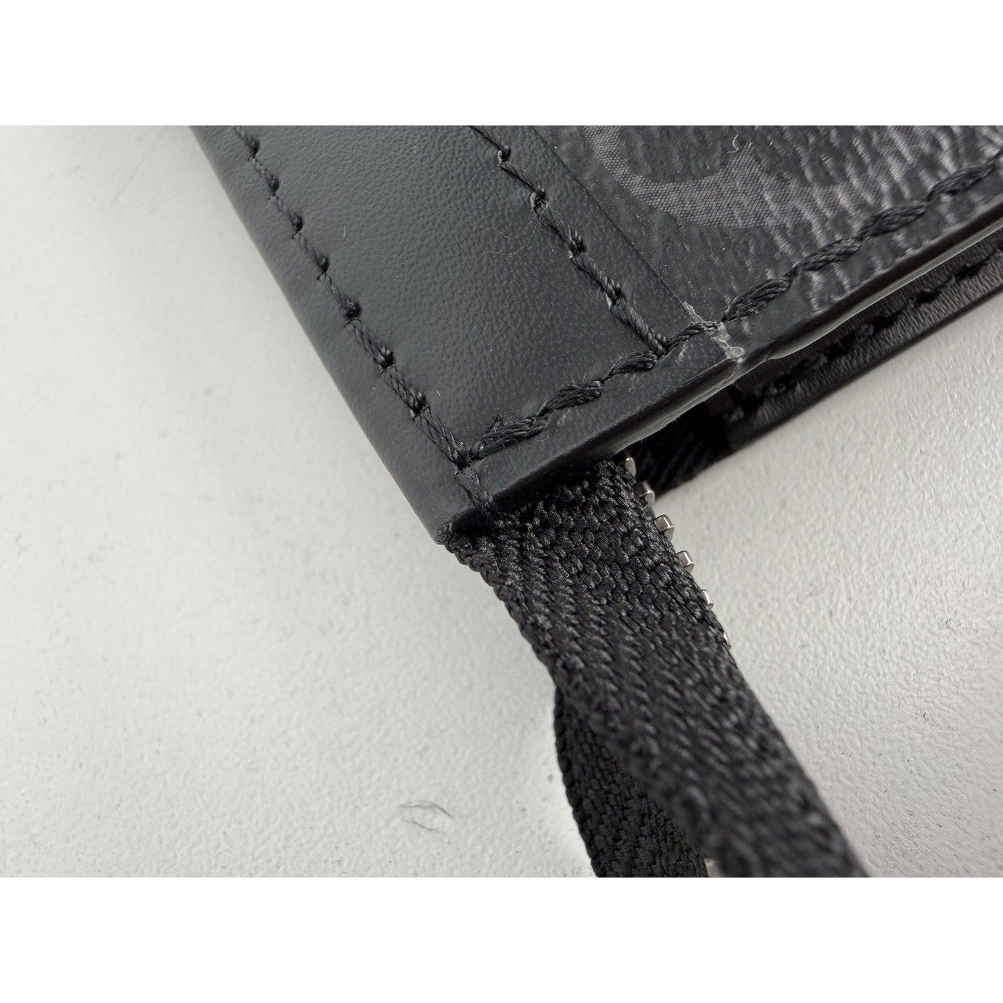 Louis Vuitton Pochette Voyage MM Black&Gray Monogram Eclipse Coated Canvas NFC S