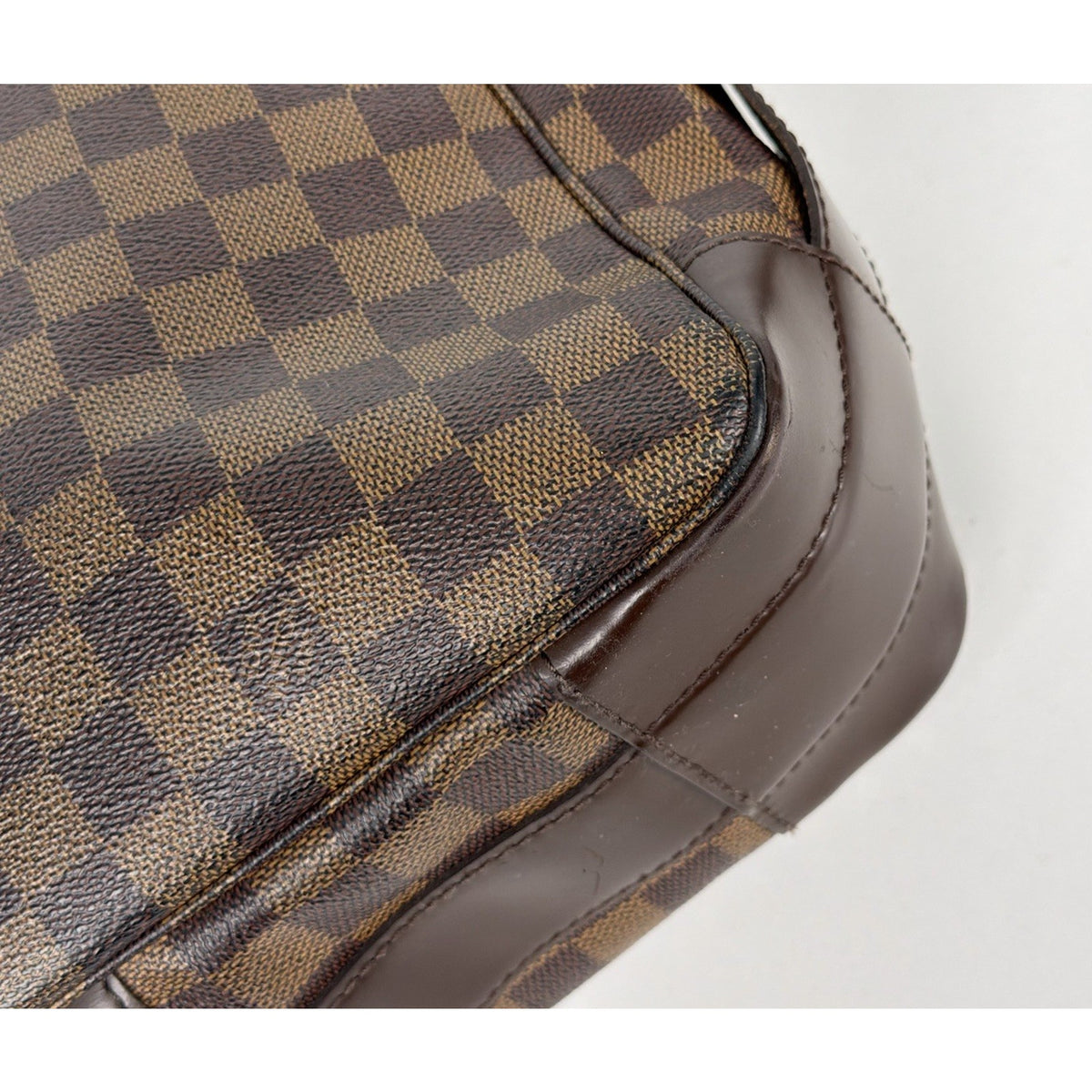 Louis Vuitton Bastille Shoulder Bag in Damier Ebene Brown Coated Canvas 2002 S09