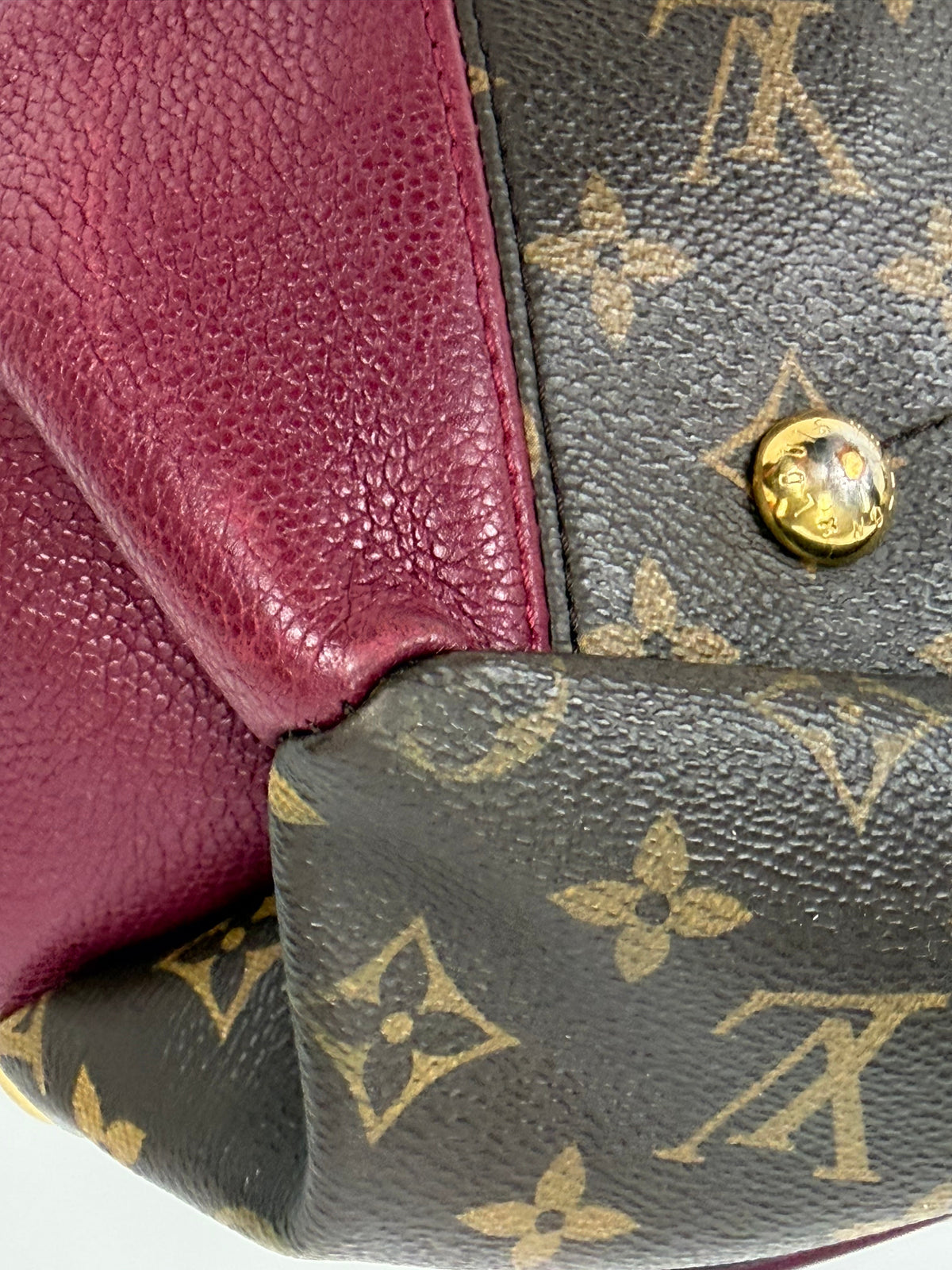 Louis Vuitton Pallas MM Bag in Brown LV Monogram Coated Canvas 2017 YS-22