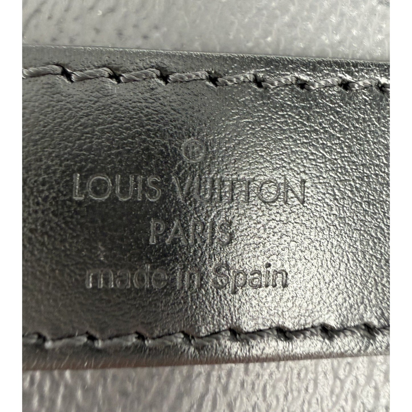 Louis Vuitton Keepall Bandouliere 25 Reverse Monogram Eclipse Canvas Microchipped