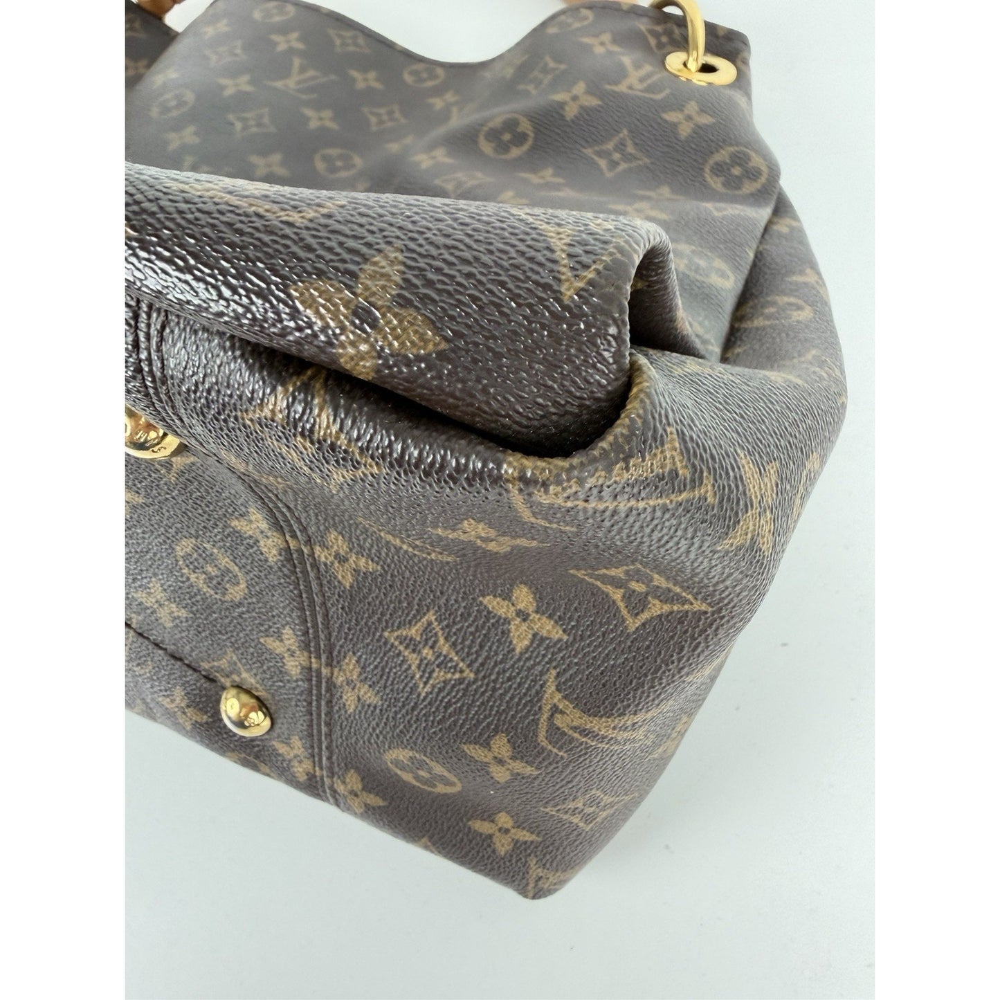 Louis Vuitton Artsy Shoulder Bag MM in Brown LV Monogram Coated Canvas 2011 d-S