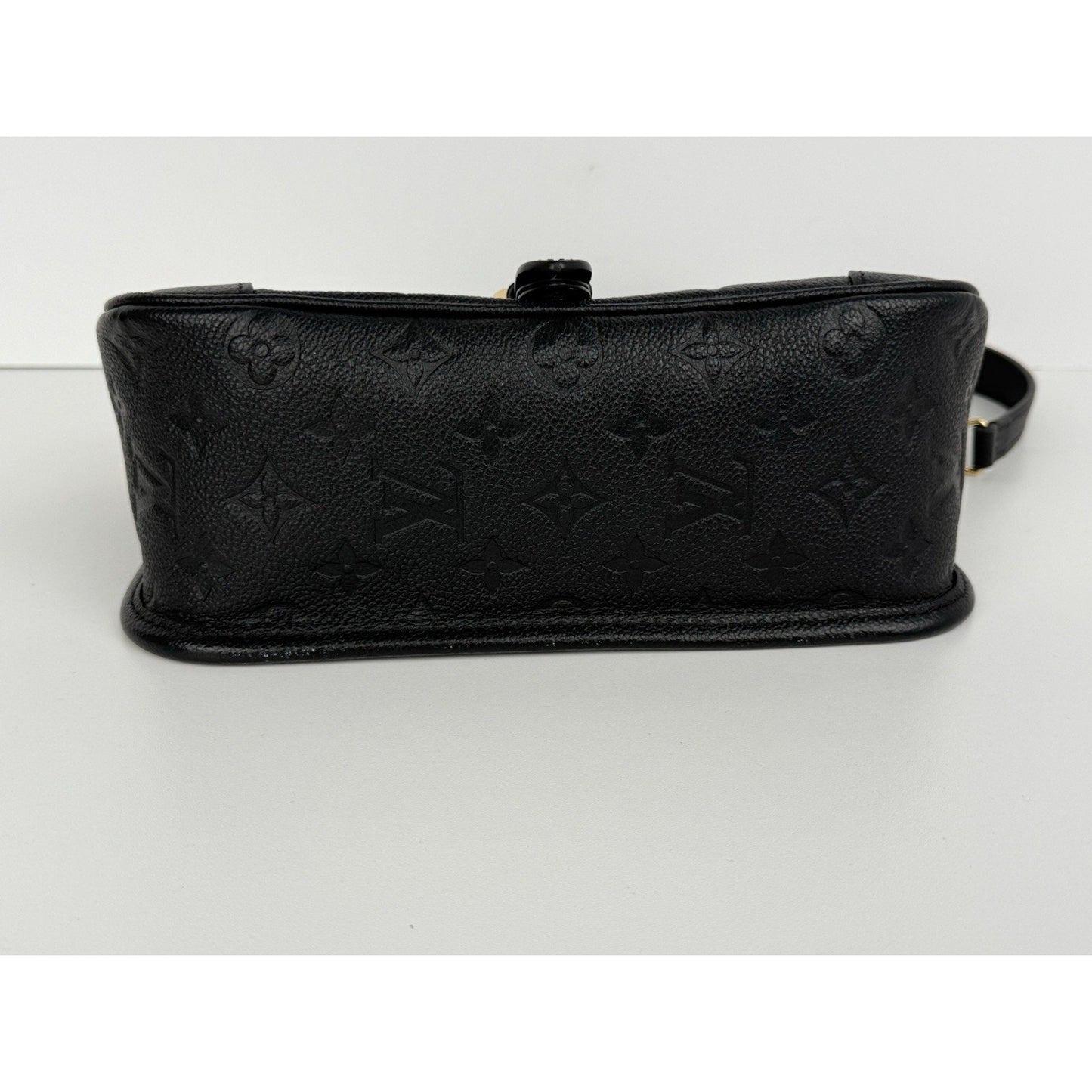 LOUIS VUITTON Empreinte Monogram Giant Diane Black Women’s Shoulder Bag