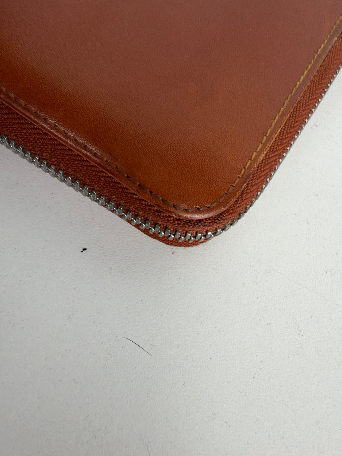 Loewe Zip-A round Long Wallet Loewe in Brown Leather K3