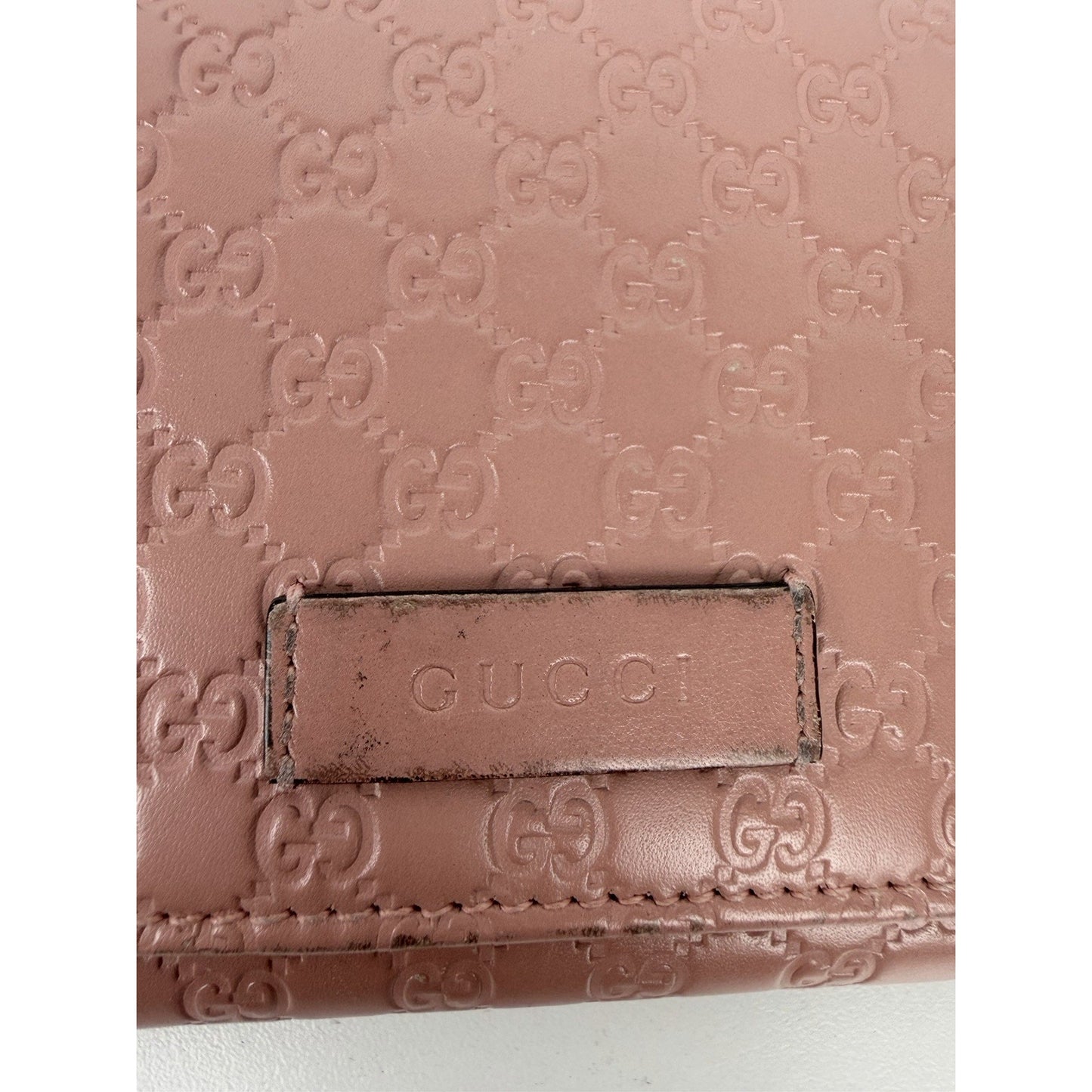 Gucci Microguccissima Continental Bifold Flap Wallet in Pink Leather