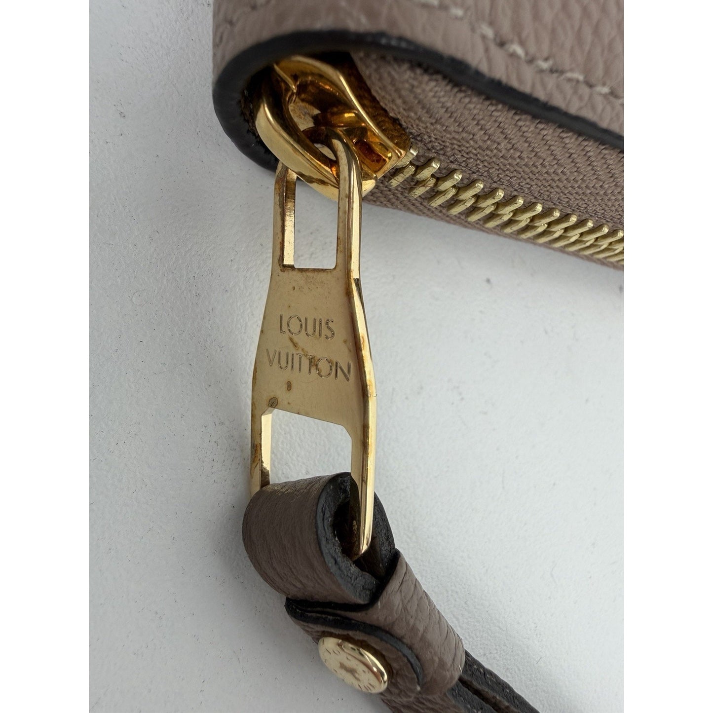 Louis Vuutton Zippy Wallet Beige Empreinte Leather & Monogram Pattern 2017 K1