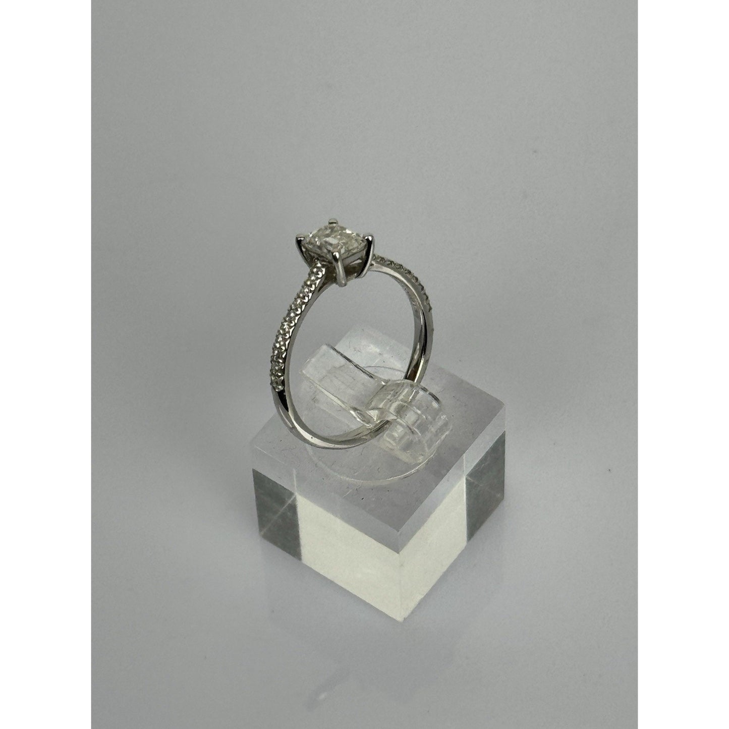 Tiffany & Co. 0.98ct Emerald Diamond Ring H/VS1 GIA Pt900 - MSRP $11,500
