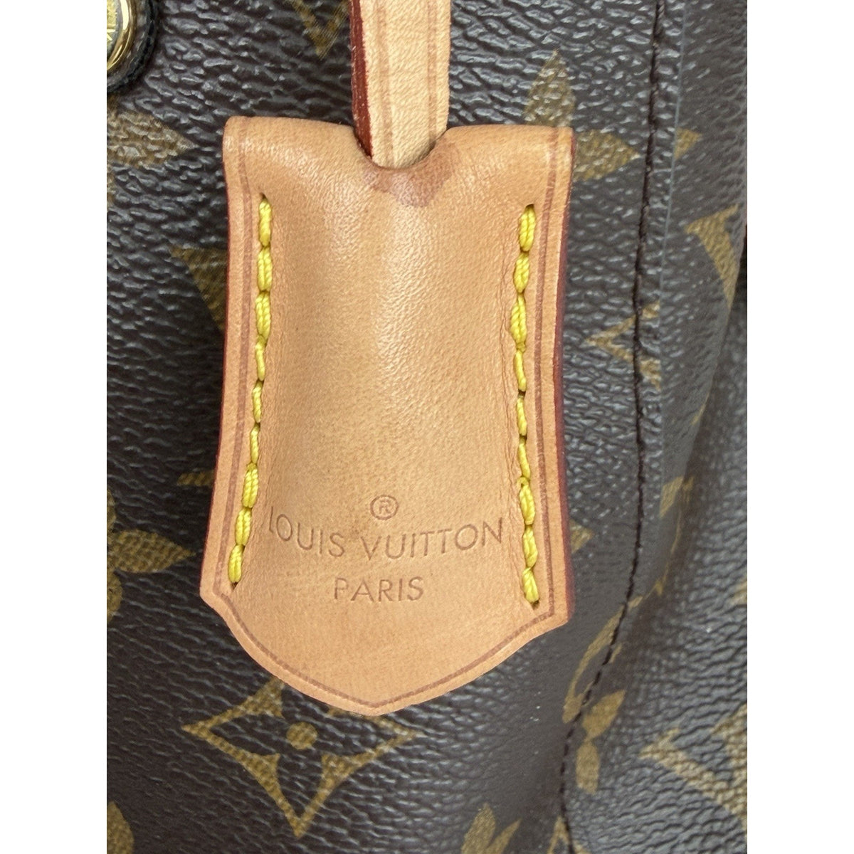 Louis Vuitton Montaigne BB Top-Handle Bag in Brown Coated Canvas 2019 S-02