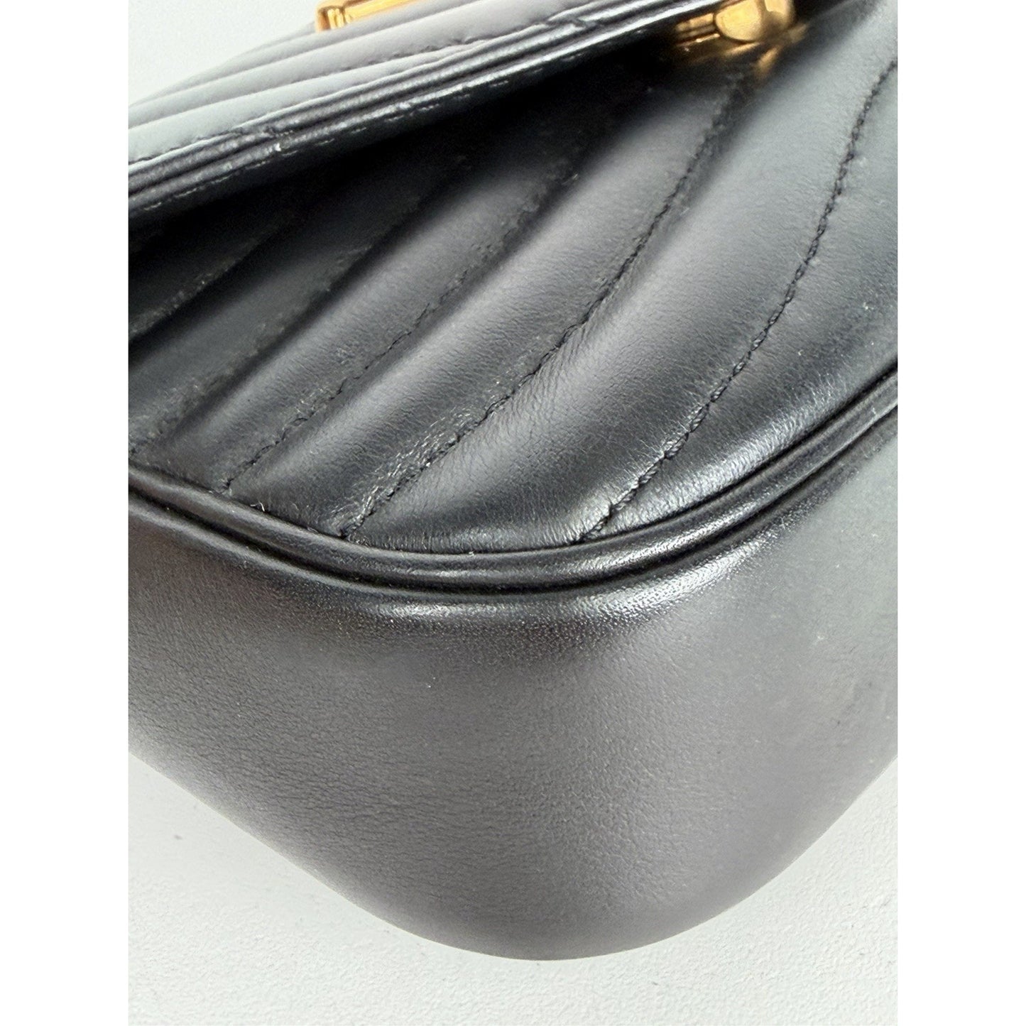 Louis Vuitton New Wave Multi Pochette Bag in Black Quilted Leather NFC S06