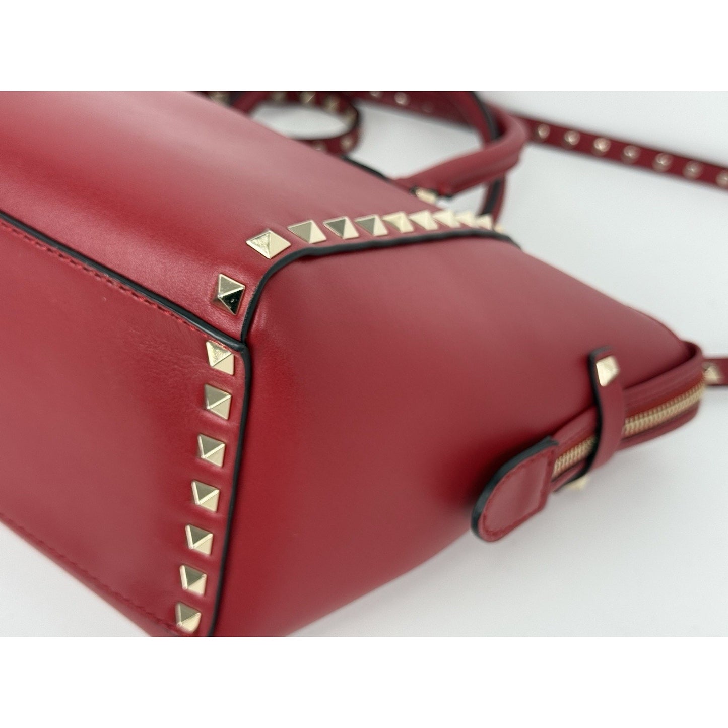 Valentino Garavani Calfskin Rockstud Shoulder Handbag Tote Red