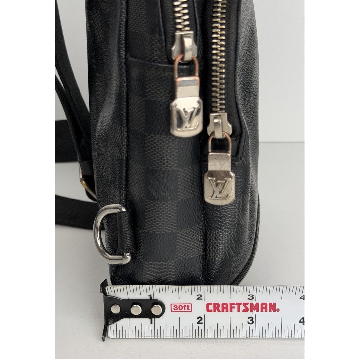Louis Vuitton Avenue Sling Bag in Damier Graphite Canvas 2020 S08