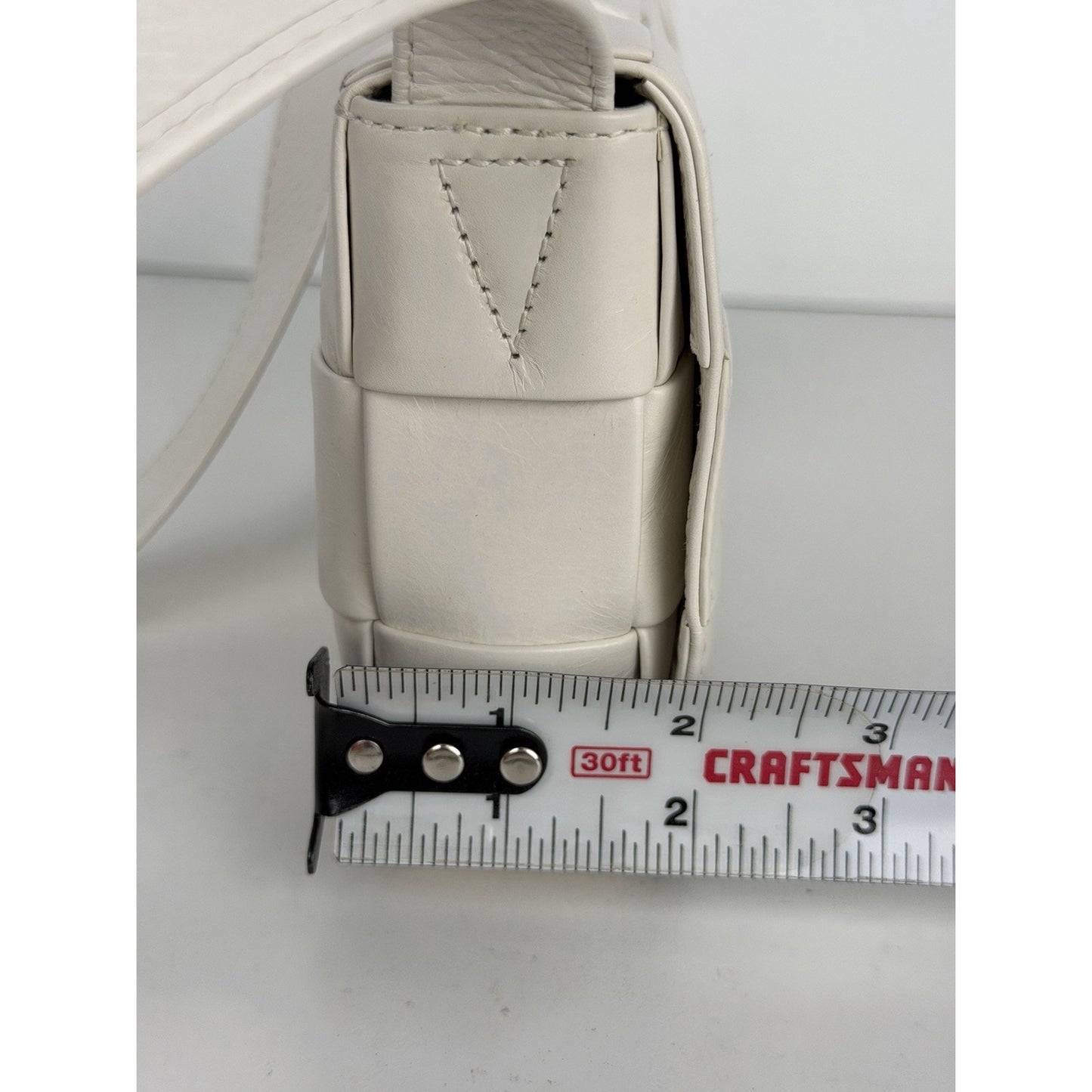 Bottega Veneta Cassette Bag Small Maxi Intrecciato Weave Lambskin Leather E1