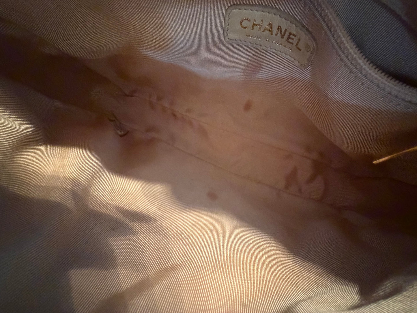 Chanel Timeless CC Pochette Beige Caviar Leather E1