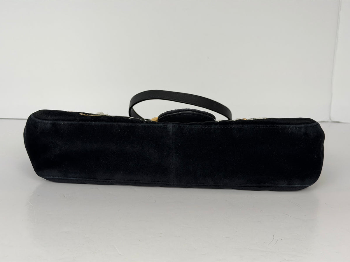Gucci Velvet Loved Embroidered Medium GG Marmont Shoulder Bag in Black Velvet YS-11