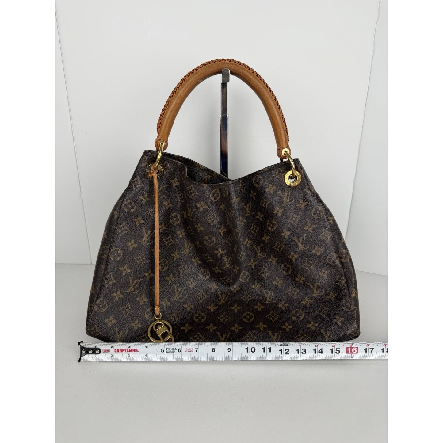 Louis Vuitton Artsy Shoulder Bag MM in Brown LV Monogram Coated Canvas 2011 d-S