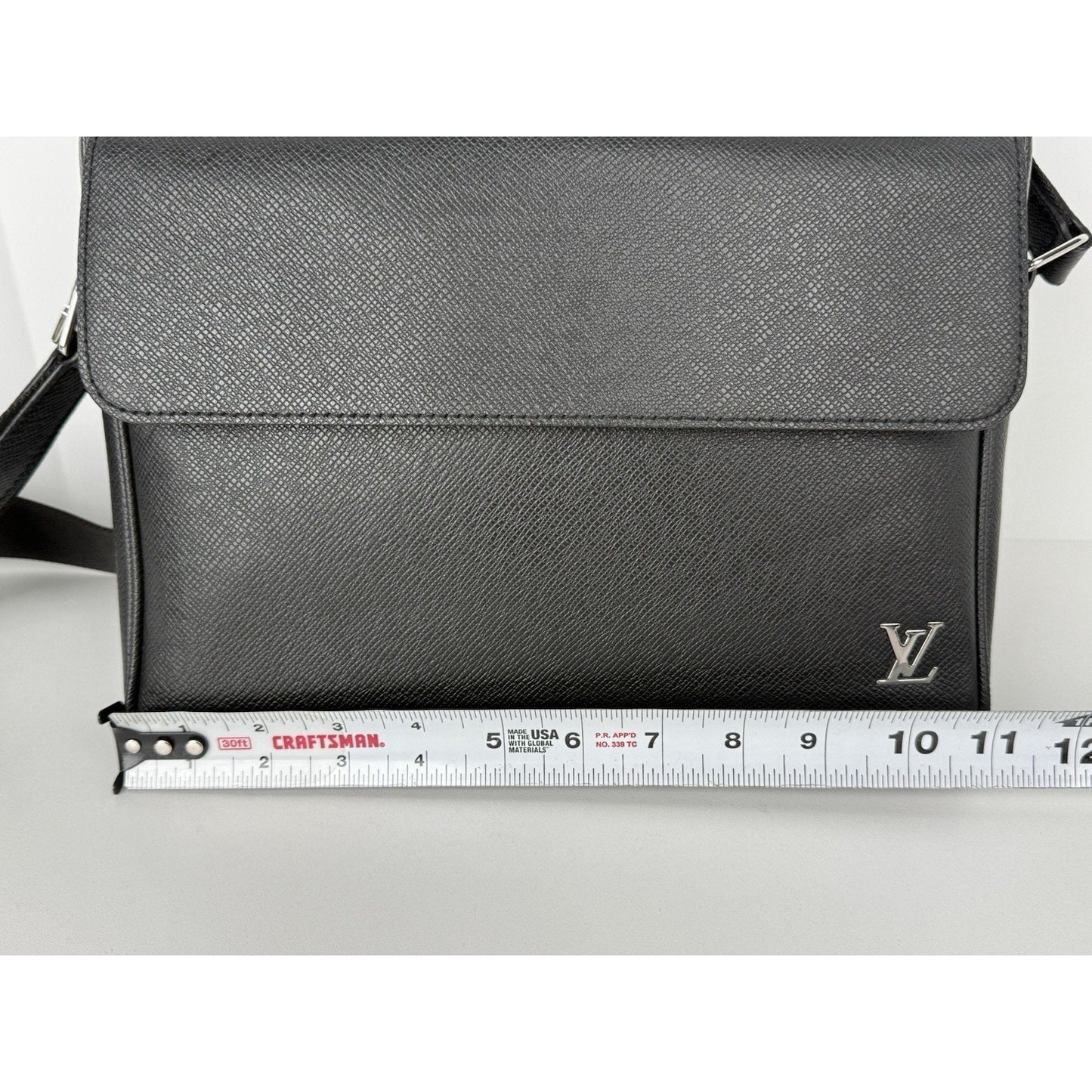 Louis Vuitton Black Leather Taiga Alex Messenger