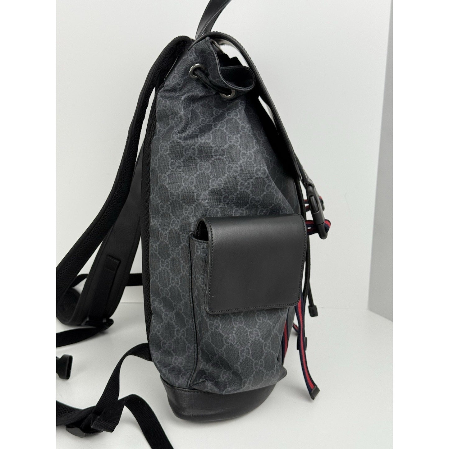 GUCCI GG Supreme Black Canvas Backpack
