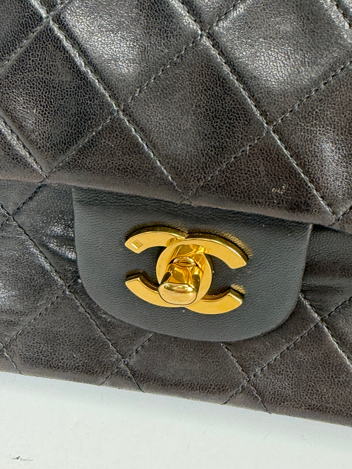 Chanel Classic Double Flap Bag Medium Vintage in Dark Brown Leather 1994-1996 YE-5