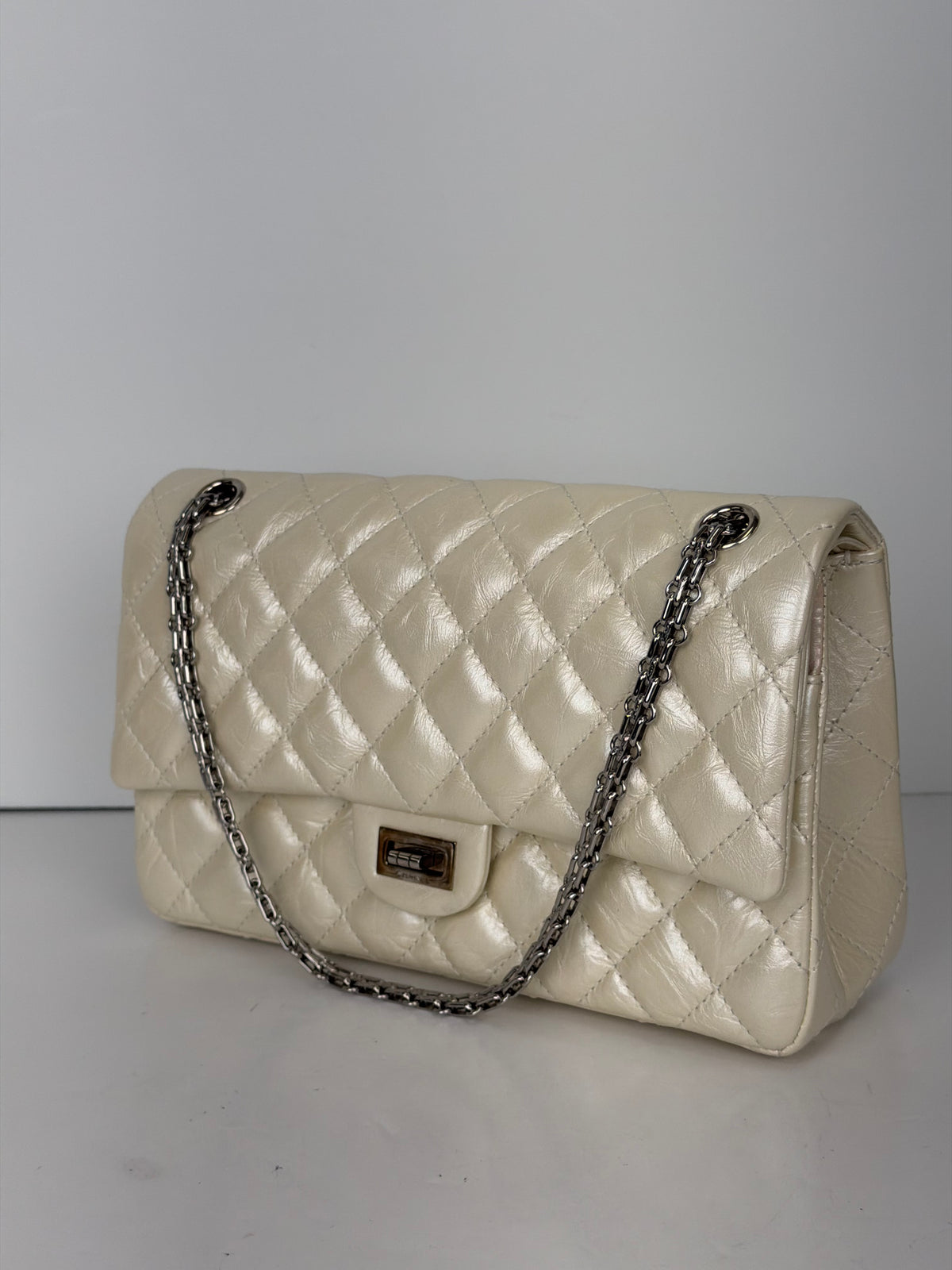 Chanel 2.55 Reissue Double Flap Bag in an Off-White 2018 YF2