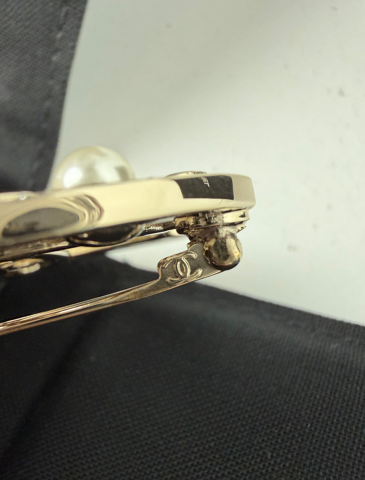 Chanel Faux Pearl CC Gold Brooch with Strass 2022 K-1