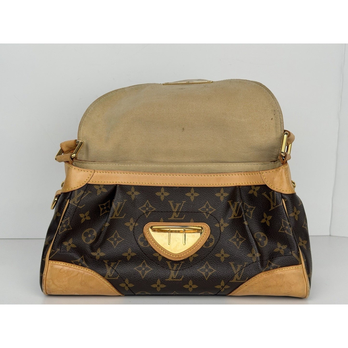 Louis Vuitton Beverly MM Monogram Canvas Shoulder Handbag (2008)
