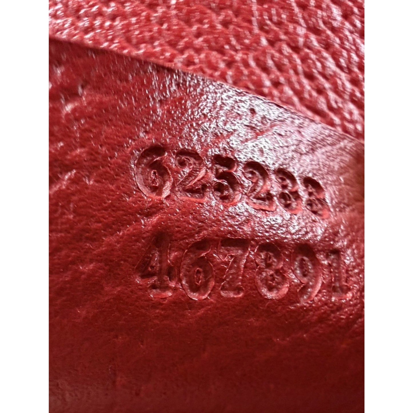 Gucci Apple Interlocking G Belt Bag in GG Supreme Monogram Coated Canvas S11