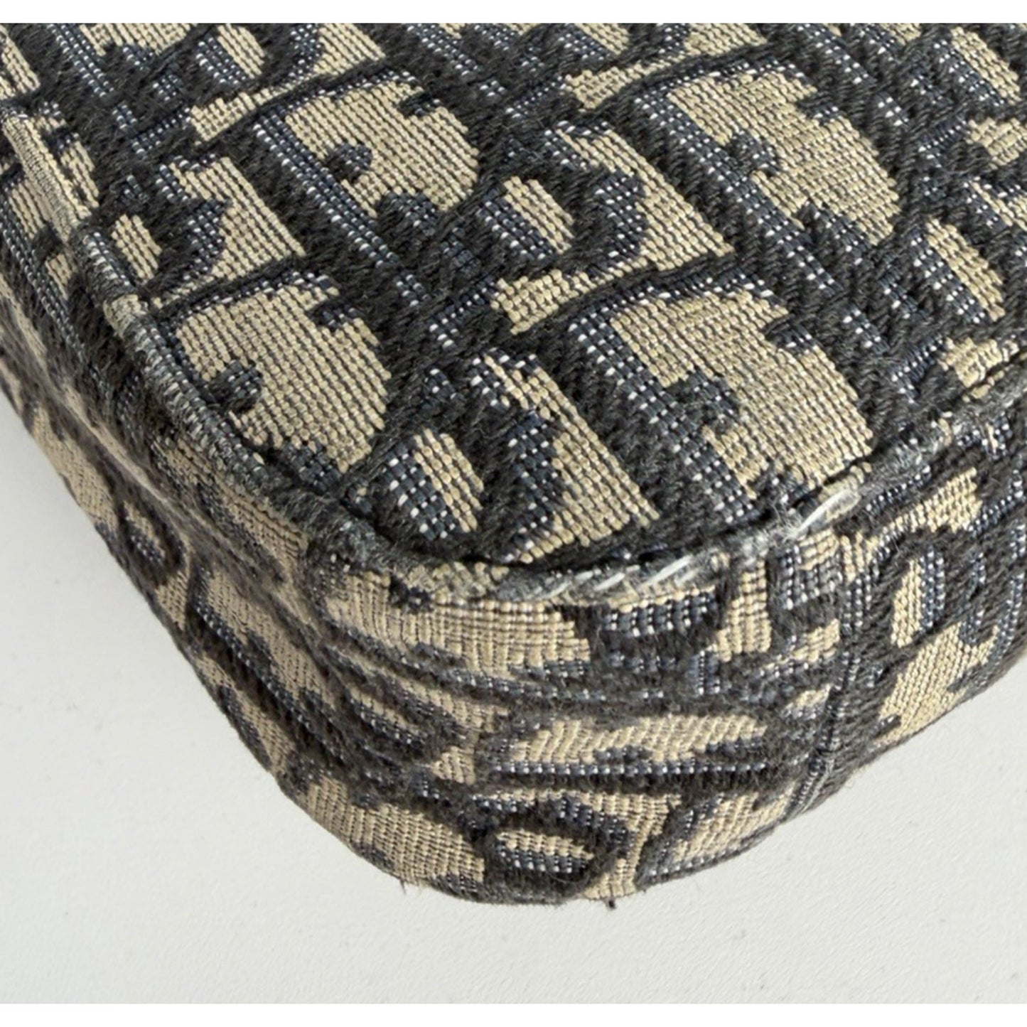 Christian Dior Small Saddle Messenger Bag Beige Dior Oblique Jacquard Canvas D4
